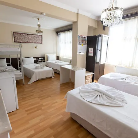 Ephesus Centrum 3*