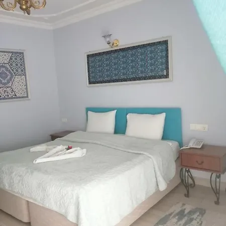 Ephesus Centrum 3*