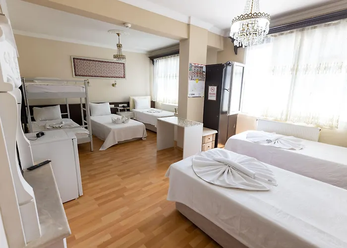 Ephesus Centrum 3*