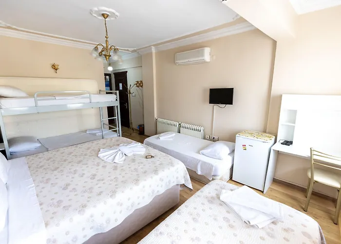 Ephesus Centrum 3*