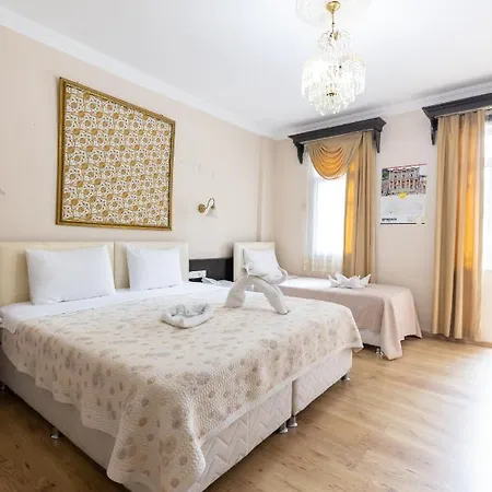 Ephesus Centrum Hotel 3*