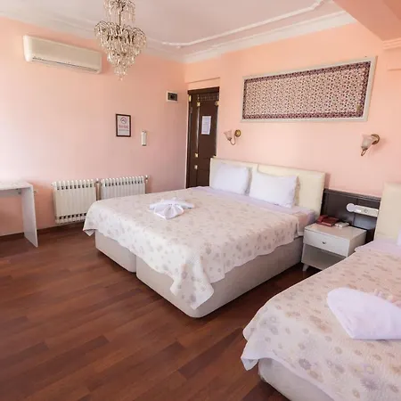 Hotel Ephesus Centrum 3*
